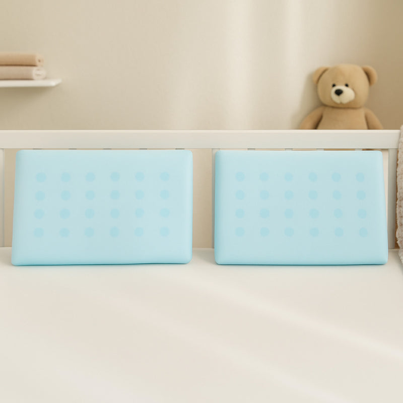 Kit 2 Travesseiros Bebê Antissufocantes e Antialérgicos – Conforto Respirável para o Berço